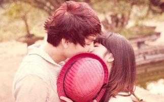 恋爱中的图片,恋爱中的温馨瞬间捕捉